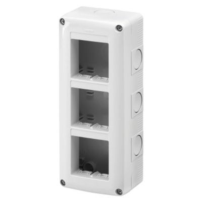 Doza Aparenta Verticala 3x2M IP40