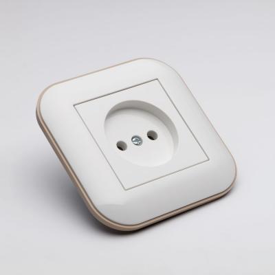 Priza Ovivo Loft ST Alb Kraft, 404-010306-215